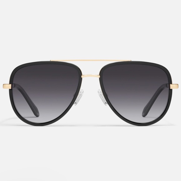 QUAY ALL IN - Black Frame / Smoke Polarized Lens - Picture 1 of 6
